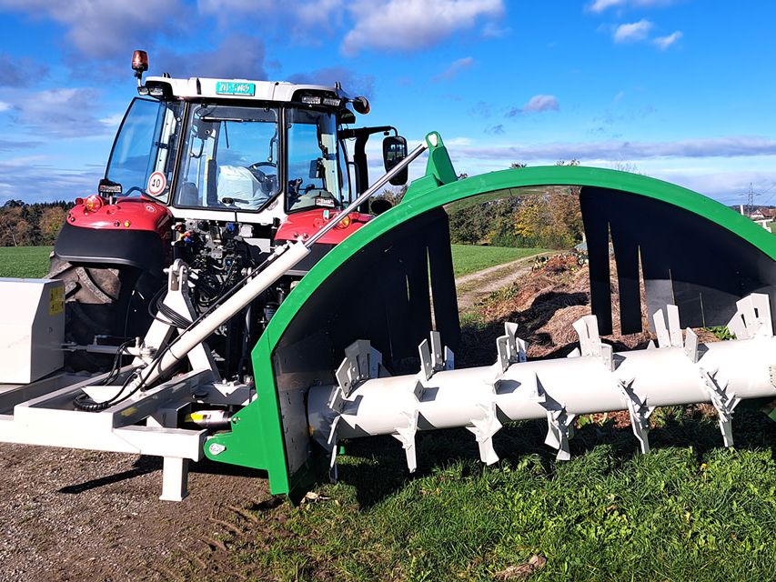 Retourneur de compost TG 263 machine