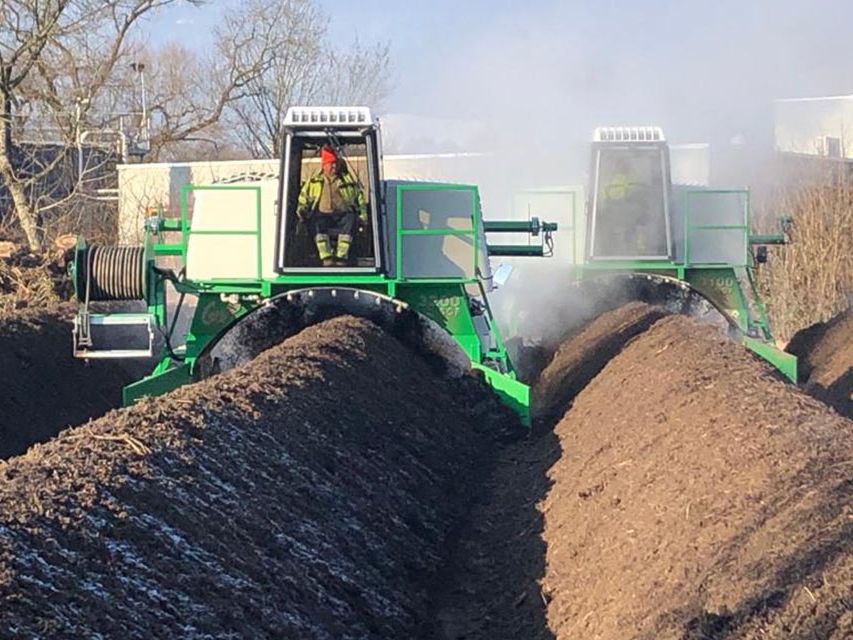 Volteadora de compost SGF 3200 machine