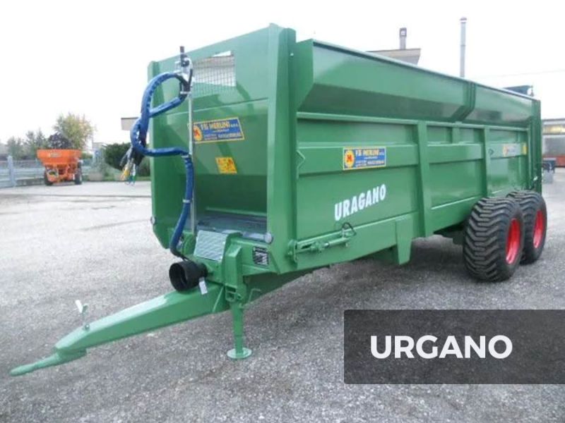 Épandeur de compost tiré gallery image 12